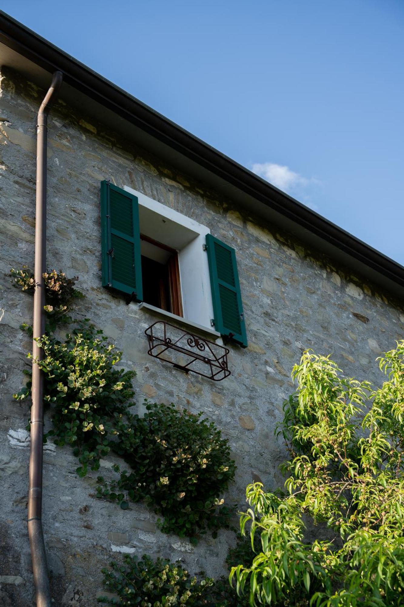 Agriturismo I Due Ghiri - Cinque Terre Calice al Cornoviglio Exterior foto