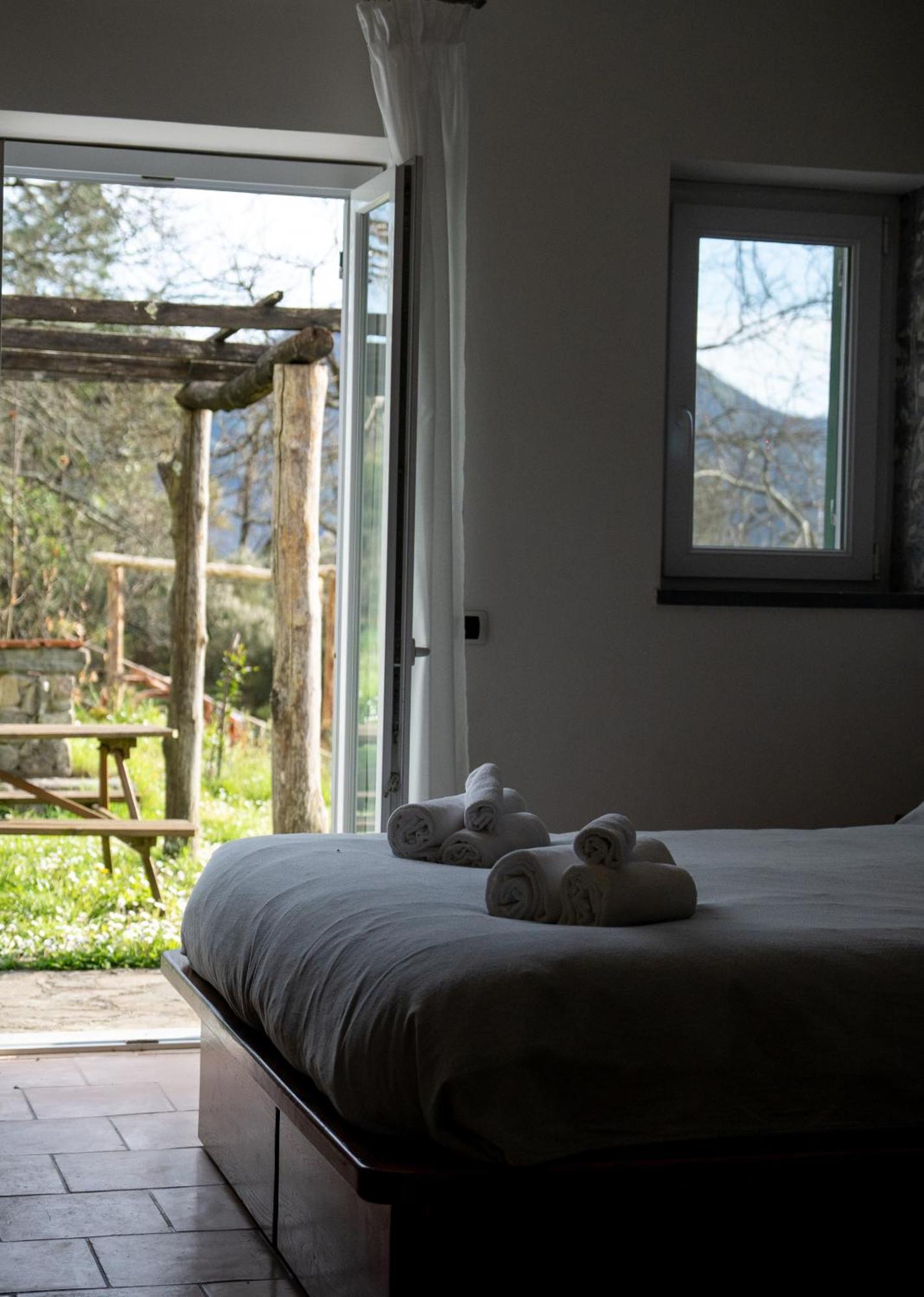 Agriturismo I Due Ghiri - Cinque Terre Calice al Cornoviglio Exterior foto